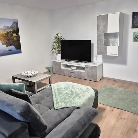 アパート Cozy Townhouse With Garden